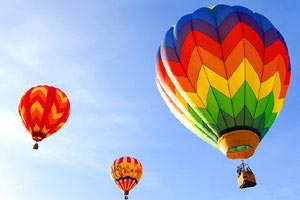 红魔腾飞，剑指巅峰！曼联三连胜升至英超前四，球迷狂欢盛宴已开启！